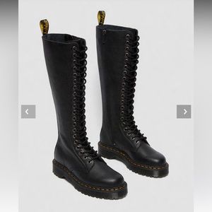 Doc Marten 1B60 BEX PISA LEATHER KNEE HIGH BOOTS